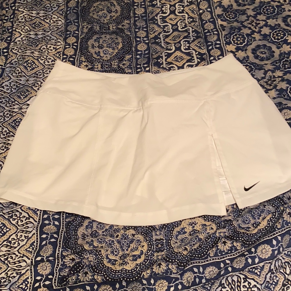 Nike tennis skirt